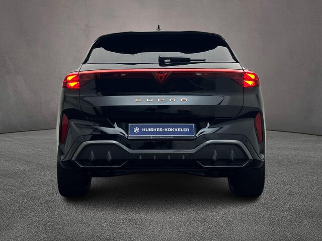 Cupra Terramar 1.5 TSI e-Hybrid VZ Performance 272pk DSG Automaat, Trekhaak, Panoramadak, Sennheiser, 360 camera, Head up display, Stoelverwarming, Stuurverwarming, Matrix LED koplampen, Elektrische achterklep, Parkeersensoren, Navigatie, App-connect