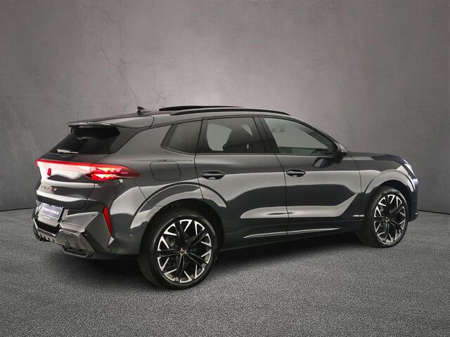 Cupra Terramar 1.5 TSI e-Hybrid VZ Performance 272pk DSG Automaat, Trekhaak, Panoramadak, Sennheiser, 360 camera, Head up display, Stoelverwarming, Stuurverwarming, Matrix LED koplampen, Elektrische achterklep, Parkeersensoren, Navigatie, App-connect