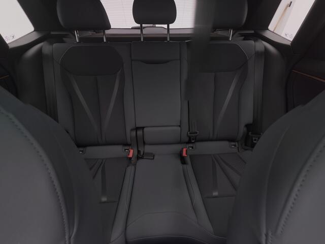 Cupra Terramar 1.5 TSI e-Hybrid Business | PANO | CAMERA | ADAPTIVE | STOEL- EN STUURVERW. | TREKHAAK