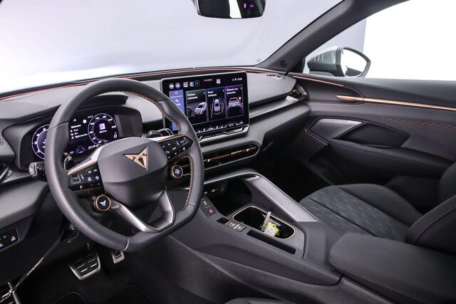 Cupra Terramar 1.5 TSI e-Hybrid VZ Performance 272pk DSG Automaat, Trekhaak, Panoramadak, Sennheiser, 360 camera, Head up display, Stoelverwarming, Stuurverwarming, Matrix LED koplampen, Elektrische achterklep, Parkeersensoren, Navigatie, App-connect – foto 4
