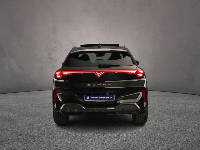 Cupra Terramar 1.5 TSI e-Hybrid VZ Performance 272pk DSG Automaat, Trekhaak, Panoramadak, Sennheiser, 360 camera, Head up display, Stoelverwarming, Stuurverwarming, Matrix LED koplampen, Elektrische achterklep, Parkeersensoren, Navigatie, App-connect – foto 7