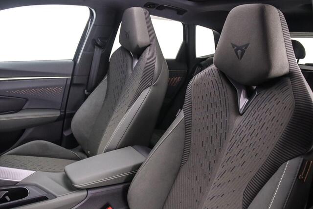 Cupra Terramar 1.5 TSI e-Hybrid VZ Tribe Edition 272pk DSG Automaat, Trekhaak, Panoramadak, Sennheiser, Adaptive cruise control, Stoelverwarming, Stuurverwarming, Matrix LED koplampen, 360 camera, Head-up display, Navigatie, App-connect