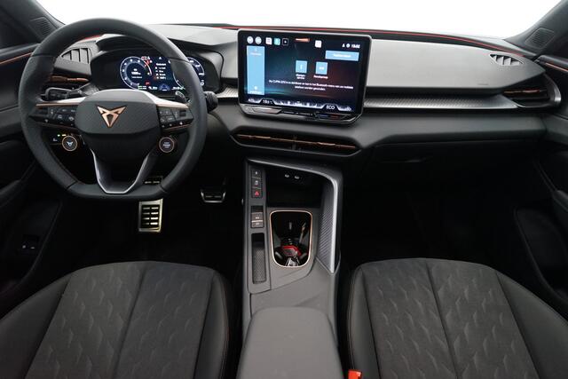Cupra Terramar 1.5 TSI e-Hybrid VZ Performance 272PK DSG Pano-schuif dak, Matrix LED koplampen, Trekhaak, Sennheiser audio, Adaptive Cruise met Travel Assist, Side Assist, Keyless, Stuur-stoelverwarming, Alarm, 20' LM Velgen, 360gr. Camer – foto 2