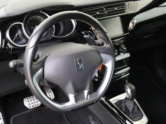 DS DS 3 1.2 110PK Performance Line | Automaat Weinig gereden |