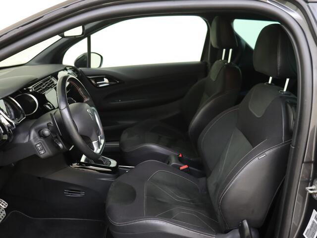 DS DS 3 1.2 110PK Performance Line | Automaat Weinig gereden |