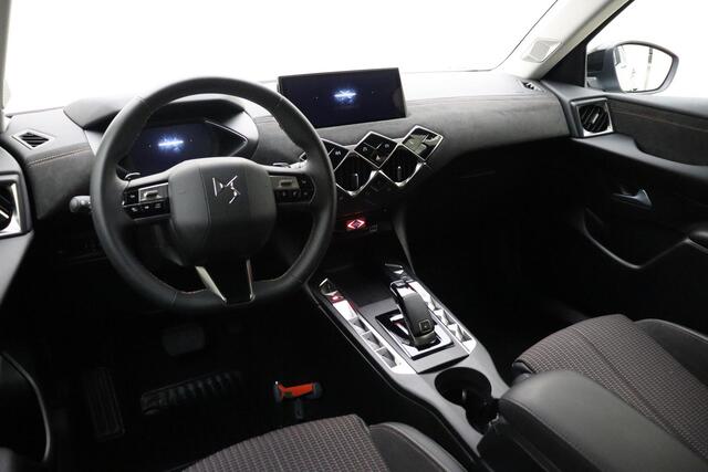 DS DS 3 1.2 PureTech Performance Line | AUTOMAAT | Dodehoek Detectie | HUD | Apple Carplay & Android Auto Draadloos | Adaptief Cruise Control | Parkeer Sensoren Rondom |