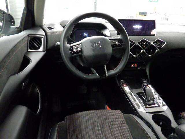DS DS 3 1.2 Hybrid 136 Performance Line Automaat