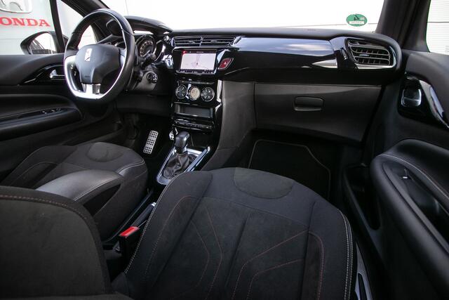 DS DS 3 1.2 PureTech automaat Performance Line Onderhoudshistorie | Nav | Cam | Cruise