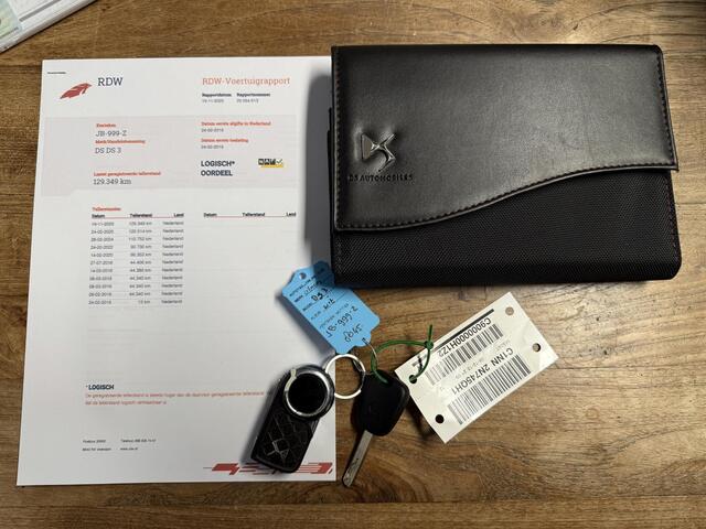 DS DS 3 1.2 PureTech So Chic | Navigatie | Climate Control | Cruise Control |
