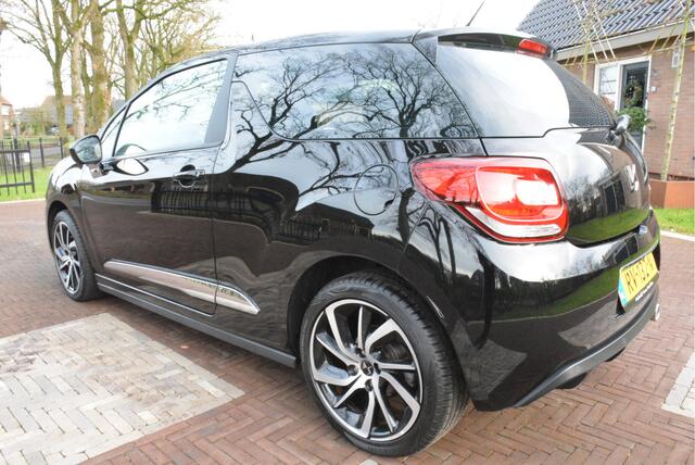 DS DS 3 1.2 PureTech Connected Chic Camera Cruise Control