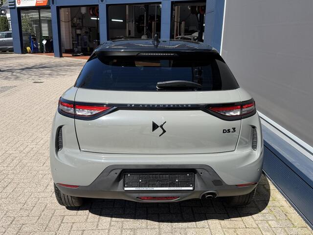 DS DS 3 1.2 Turbo 100 PK Performance Line DS3 | Facelift | Hoge Zitpositie | Navigatie via Telefoon | Parkeersensoren | Full LED Koplampen | Alcantara Bekleding | Zwart Dak | 17 inch Lichtmetalen Velgen | DAB+ Radio | Cruise Control | Digitaal Dashboard | Keyless