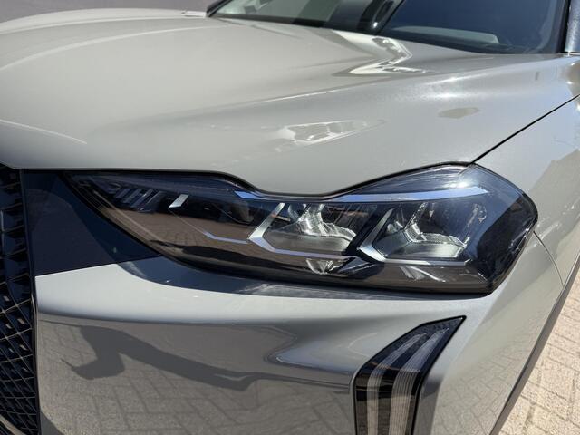 DS DS 3 1.2 Turbo 100 PK Performance Line DS3 | Facelift | Hoge Zitpositie | Navigatie via Telefoon | Parkeersensoren | Full LED Koplampen | Alcantara Bekleding | Zwart Dak | 17 inch Lichtmetalen Velgen | DAB+ Radio | Cruise Control | Digitaal Dashboard | Keyless