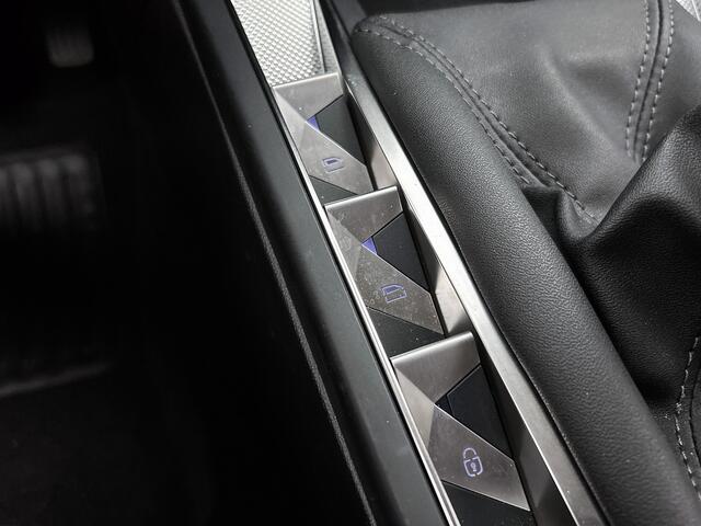 DS DS 3 100 pk Performance Line | Rijklaar | Keyless Entry | Camera | Parkeersensor v+a |