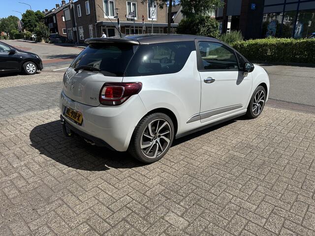 DS DS 3 1.2 PureTech Sport Chic Airco/Camera/Cruise/Apple CarPlay/Stoelverwarming Eurorepar