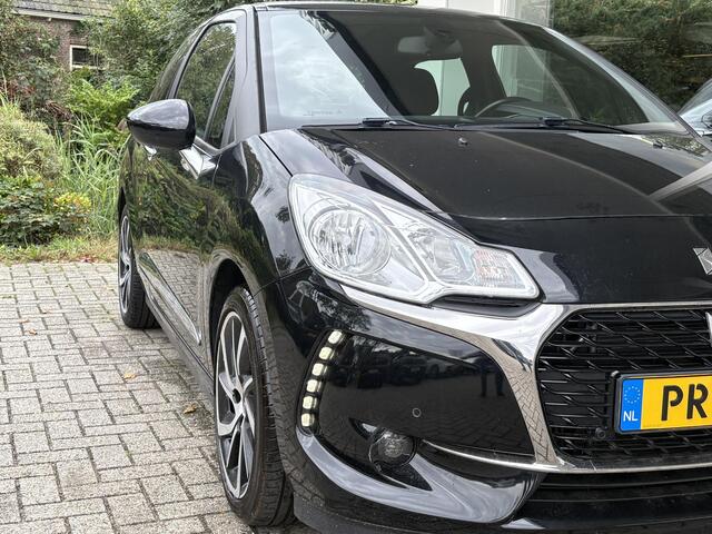 DS DS 3 1.2T 110pk Business | Stoelverwarming | Achteruitrijcamera | Cruise Control | Apple Carplay/Android Auto | Climate Control
