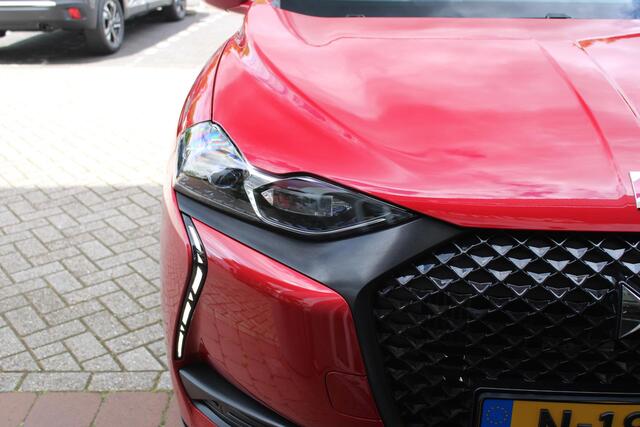 DS DS 3 CROSSBACK 1.2 130PK PERFORMANCE LINE + | NAVIGATIE | APPLE CARPLAY/ANDROID AUTO | ADAPTIVE CRUISE CONTROL | CLIMATE CONTROL | ALCANTARA DASHBOARD | DIGITAAL INSTRUMENTENPANEEL | LICHTMETALEN VELGEN | DODEHOEK BEWAKING |