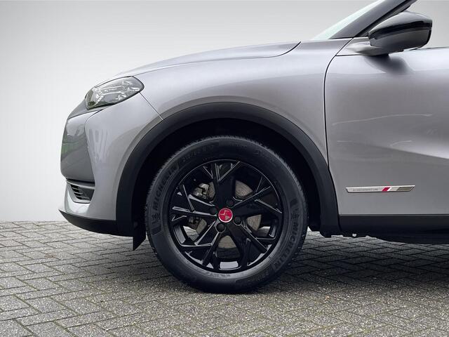 DS DS 3 CROSSBACK E-Tense Performance Line+ 50 kWh *SUBSIDIE MOGELIJK!* | Navigatie | Camera | Apple Carplay/Android Auto | LED Koplampen | Alcantara Interieur | Rijklaarprijs!