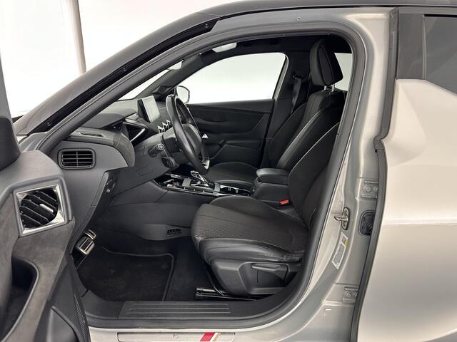 DS DS 3 CROSSBACK E-Tense So Chic 50 kWh [ 3-Fase ] (INCL.BTW) *1/2LEATHER | DIGI-COCKPIT | SPORT-SEATS | APPLE-CARPLAY | DAB+ | ECC | PDC | CRUISE*