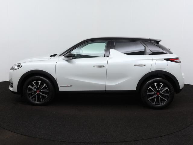 DS DS 3 CROSSBACK 100pk Performance Line | Navigatie | Achteruitrijcamera | 17"Lichtmetalen velgen |