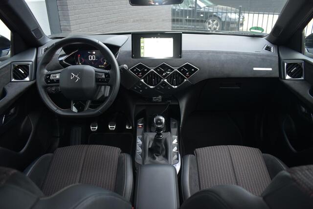 DS DS 3 CROSSBACK 1.2 PureTech 100PK Performance Line+ | Navi | Camera | Incl. garantie