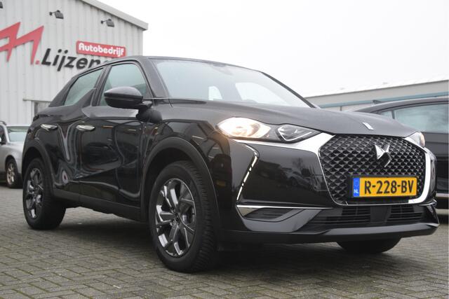 DS DS 3 CROSSBACK 1.2 PureTech Montmartre Carplay | DAB | PDC | LMV | AC | Bluetooth | Cruise