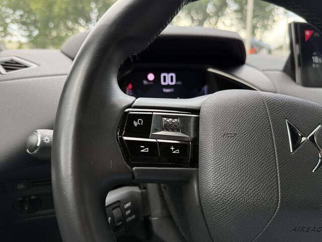 DS DS 3 CROSSBACK 1.2 PureTech Montmartre!! 42.303km!! | PDC | Apple Carplay/Android Auto | Clima | Cruise | LM Velgen RIJKLAARPRIJS INCL 12 MAANDEN GARANTIE EN BEURT