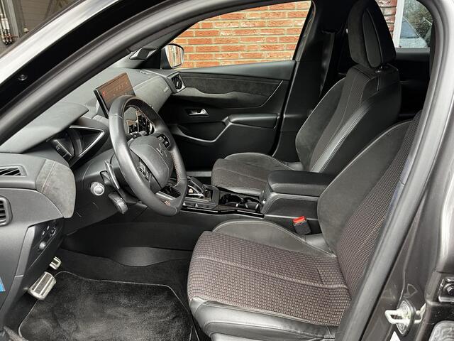 DS DS 3 CROSSBACK Performance Line+ 1.2 Turbo 130pk EAT8 | HEAD-UP | LED MATRIX | STOELVERW. | ADAPTIVE CRUISE | NAVI | 180° CAMERA | KEYLESS | APPLE CARPLAY / ANDROID AUTO | ISOFIX |