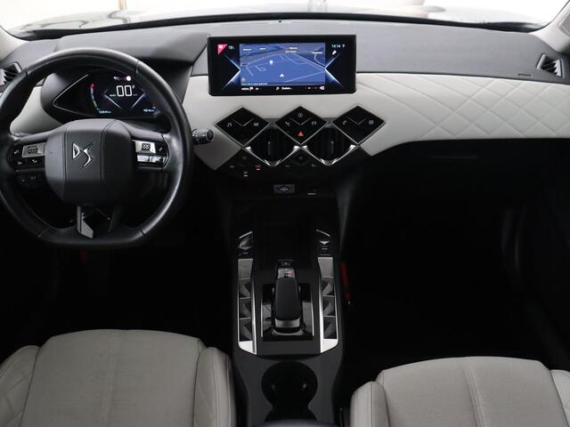 DS DS 3 CROSSBACK E-Tense Performance Line+ 50 kWh | 1e eigenaar | Adaptive cruise | Matrix LED | Alcantara | Carplay | Navigatie | DAB | Parkeerhulp | Climate control | Dodehoek detectie