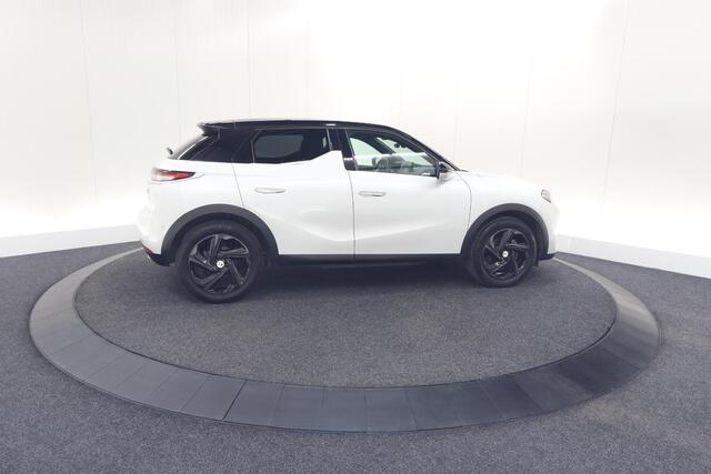 DS DS 3 CROSSBACK E-Tense So Chic 50 kWh | SHO = 93,8% | Allseason Banden | Camera | Dodehoekdetectie | Head-Up Display