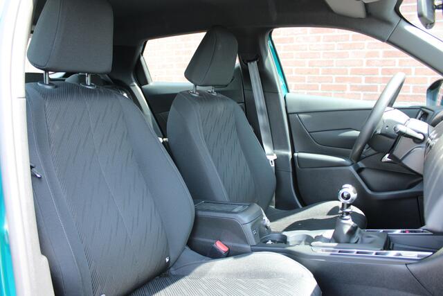 DS DS 3 CROSSBACK 1.2 PureTech 100PK Montmartre |17-INCH|DAB|CRUISE|