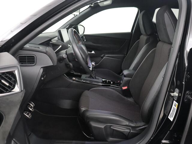 DS DS 3 CROSSBACK 1.2 PureTech Performance Line | Cruisecontrol | Apple Carplay | Parkeerhulp |
