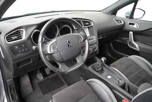 DS DS 4 BWJ 2017 1.2 131 PK Chic | NWE APK / CLIMA / CRUISE / NAVI / CAMERA / CARPLAY / LEDER-ALCANTARA / PRIVACY GLASS