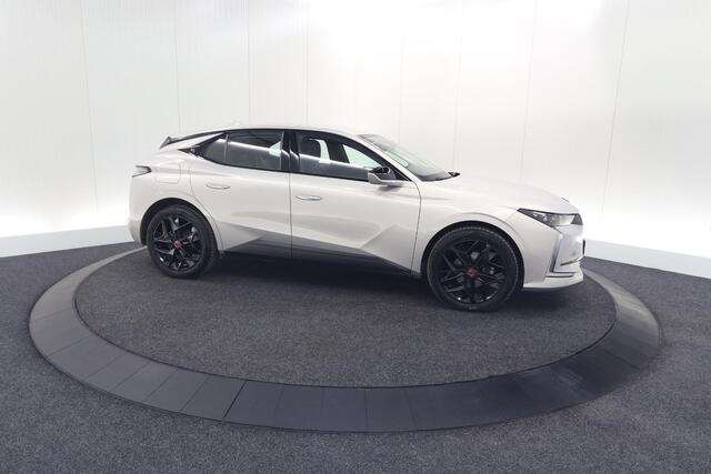 DS DS 4 PureTech 130 EAT8 Performance Line | Camera | Apple Carplay | Alcantara® bekleding | Parkeersensensoren