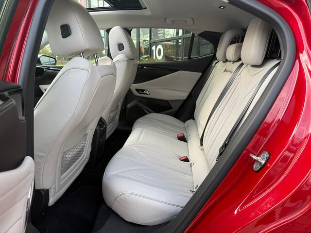 DS DS 4 1.2 PureTech Opéra *Schuifdak & Night Vision*