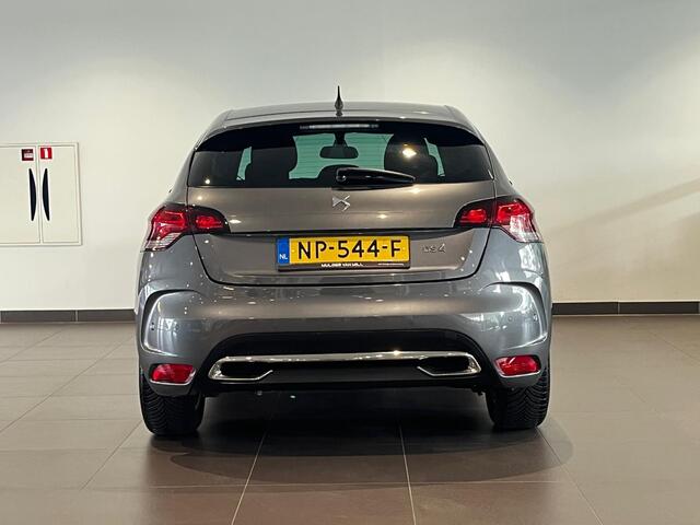DS DS 4 Chic 5-deurs 1.2 Turbo 130pk | NAVI | DODEHOEKBEW. | PARKEERHULP V+A | LM-VELGEN | CLIMA | CRUISE CONTROL |