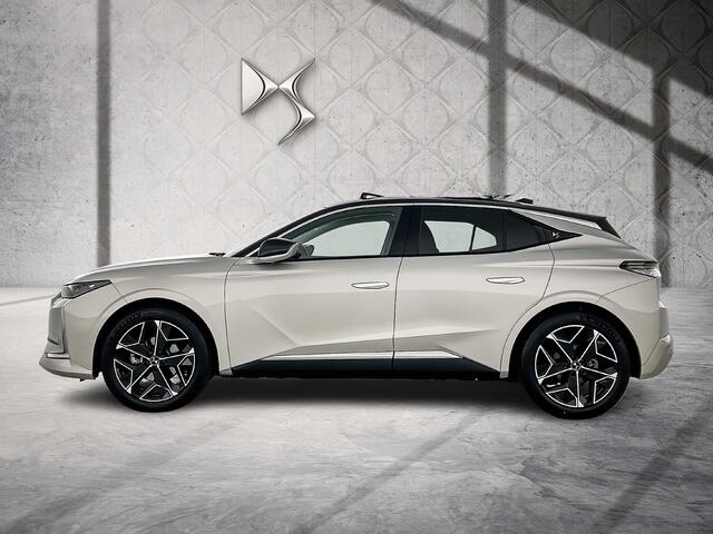 DS DS 4 1.2 Hybrid 136 Pallas | Panoramadak | Elektrische stoelen met geheugenfunctie | Rijklaar |