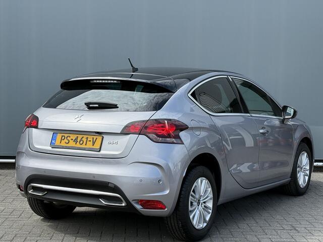 DS DS 4 BWJ 2017 1.2 131 PK Chic | CLIMA | CRUISE | NAVI | CAMERA | APPLE CARP. | LEDER-ALCANTARA | PRIV. GLASS | MULTIFUNCT. STUUR
