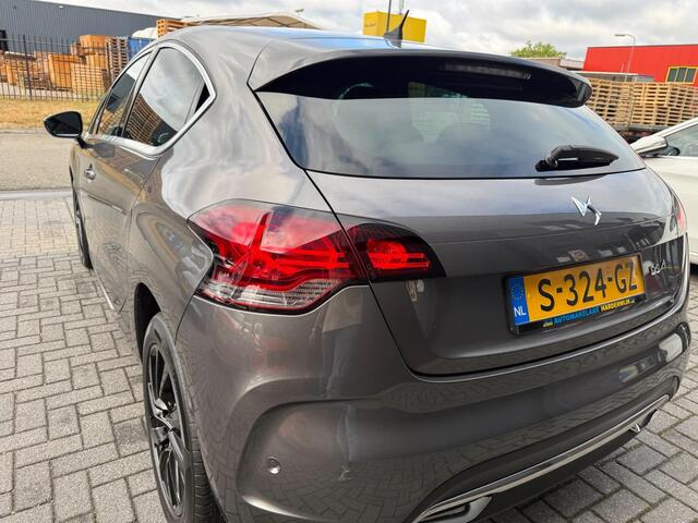DS DS 4 1.2 130PK Chic | 1E EIGENAAR | 3/6/12 MND GARANTIE | CLIMA | CARPLAY | CRUISE | LMV |
