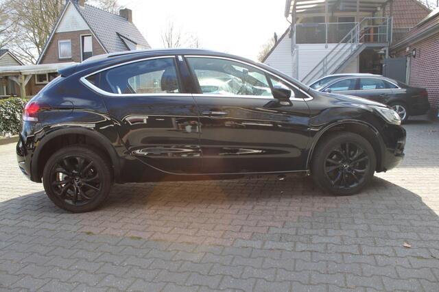 DS DS 4 CROSSBACK 1.2 PureTech Connected Chic 130PK - Navi Camera