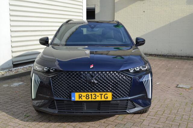 DS DS 7 E-Tense 4x4 300 Performance Line+ I PANORAMISCH SCHUIF-KANTELDAK I ACHTERUITRIJCAMERA I PDC VOOR & ACHTER I RIJKLAAR ¤ 57950,- I
