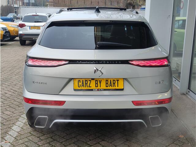 DS DS 7 E-TENSE 225 OPÉRA BLACK PACK PHEV Massagestoel | Stoelkoeling | Trekhaak wegklapbaar