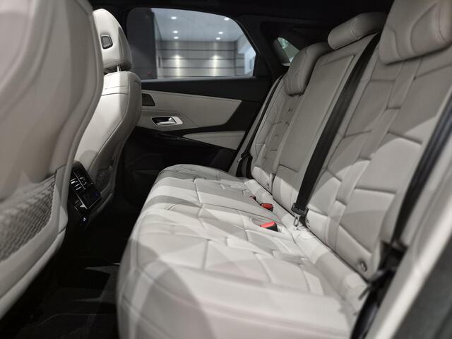 DS DS 7 1.6 PHEV 300 4x4 Etoile | Panoramadak | Leder | Trekhaak | Stoelverwarming & Ventilatie |