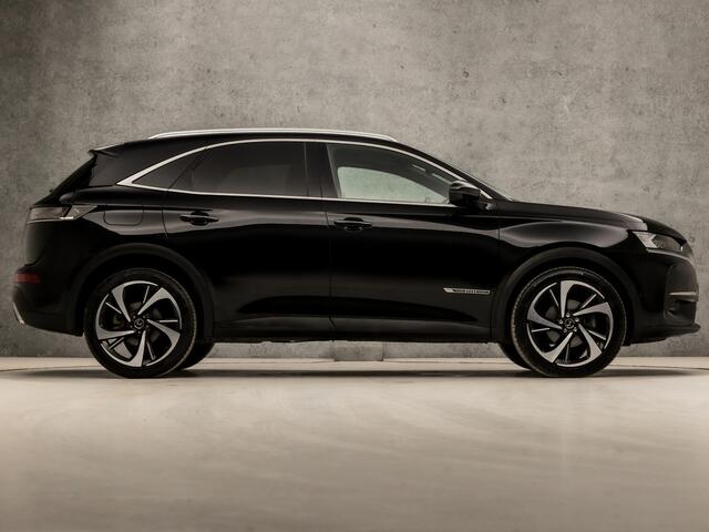 DS DS 7 Crossback 1.6 PureTech So Chic 225Pk Automaat (PANORAMADAK, APPLE CARPLAY, MEMORY SEATS, STOELVERWARMING, 360 CAMERA, LEDEREN SPORTSTOELEN, ADAPTIVE CRUISE, GETINT GLAS, NIEUWSTAAT)