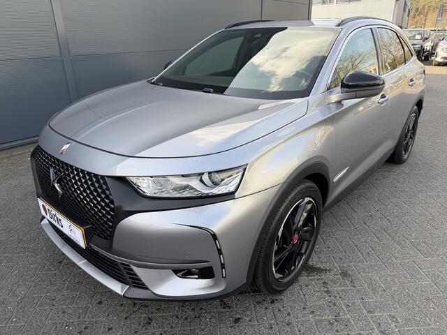 DS DS 7 Crossback 225pk E-Tense Performance Line (Elektrisch Schuifdak - Trekhaak - Leder incl geheugen - Stoelverwarming - Camera - Xenon - Automatische Airco - Apple Carplay - Navigatie)