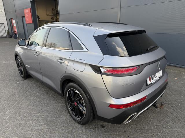 DS DS 7 Crossback 225pk E-Tense Performance Line (Elektrisch Schuifdak - Trekhaak - Leder incl geheugen - Stoelverwarming - Camera - Xenon - Automatische Airco - Apple Carplay - Navigatie)
