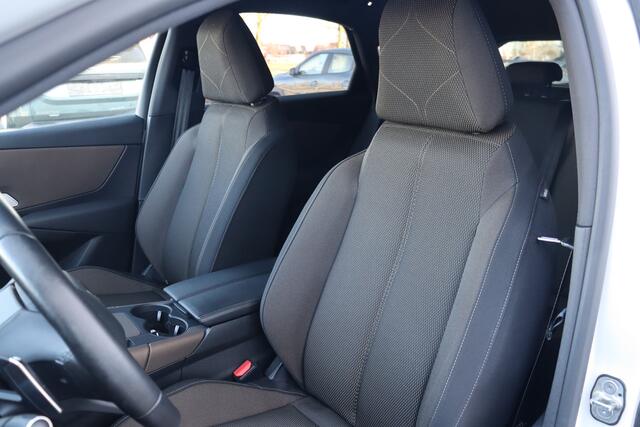 DS DS 7 Crossback E-Tense Business 225pk PHEV | Stoelverwarming | Navigatie | Cruise Control | Climate Control