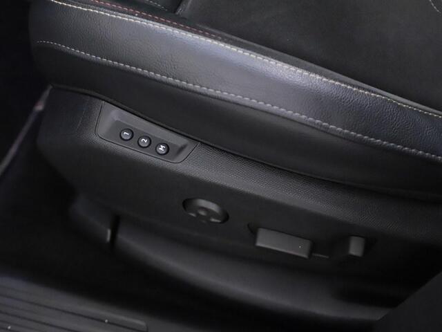 DS DS 7 Crossback Plug-in Hybride 4x4 300pk Performance Line Pano/ Alcantara/Camera/Comfort.Stoelen/Led/Nav/AppleCarplay