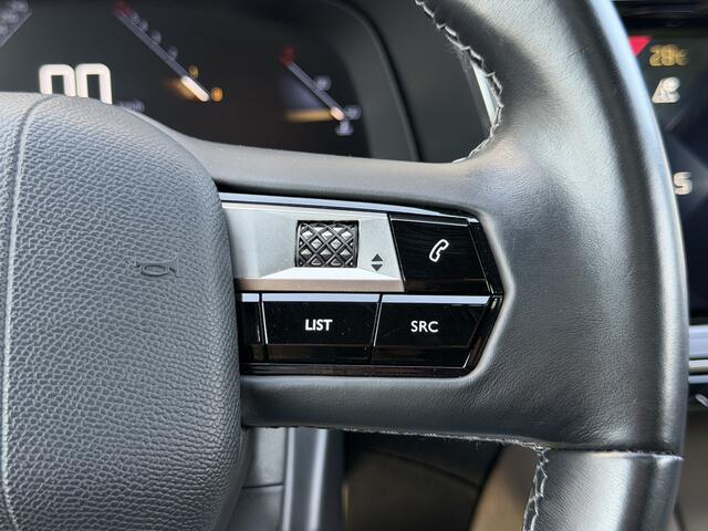 DS DS 7 Crossback BWJ 2020 | 1.2T 131 PK Executive PANO DAK | | CAMERA | CLIMA | CRUISE | NAVI | CARPLAY | PDC | LMV | PRIV. GLAS | MULTIFUNCT. STUUR