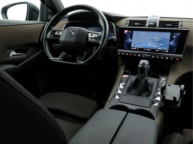 DS DS 7 Crossback 1.5 BlueHDI So Chic (INCL-BTW) *DIGI-COCKPIT | NAVI-FULLMAP | FULL-LED | MICROFIBRE | CAMERA | KEYLESS | CARPLAY | ADAPTIVE-CRUISE | DAB | PRIVACYGLASS | PDC | HEATED-SPORTSEATS | TOWBAR | 18"ALU*