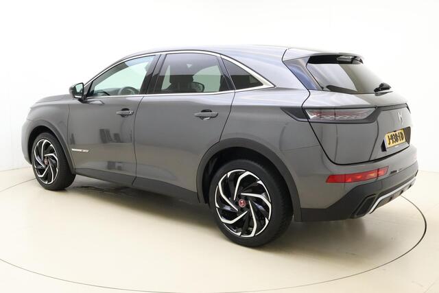 DS DS 7 Crossback 1.2 PureTech Performance Line 130 PK | Handgeschakeld | Alcantara bekleding | Camera | Parkeersensor | Navigatie | Cruise Control | Licht metalen velgen | 1e eigenaar